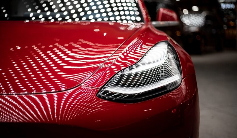 Tesla se sube al carro de diseñar sus propios chips