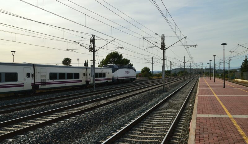 Renfe incorpora IA para mejorar la gestión de incidencias ferroviarias