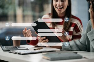 Conversación de comentarios en redes sociales