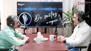 Podcast "De mitos a negocios" con Karim Bulaix